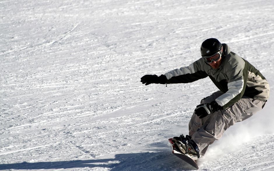 Snowboarding in Arabba